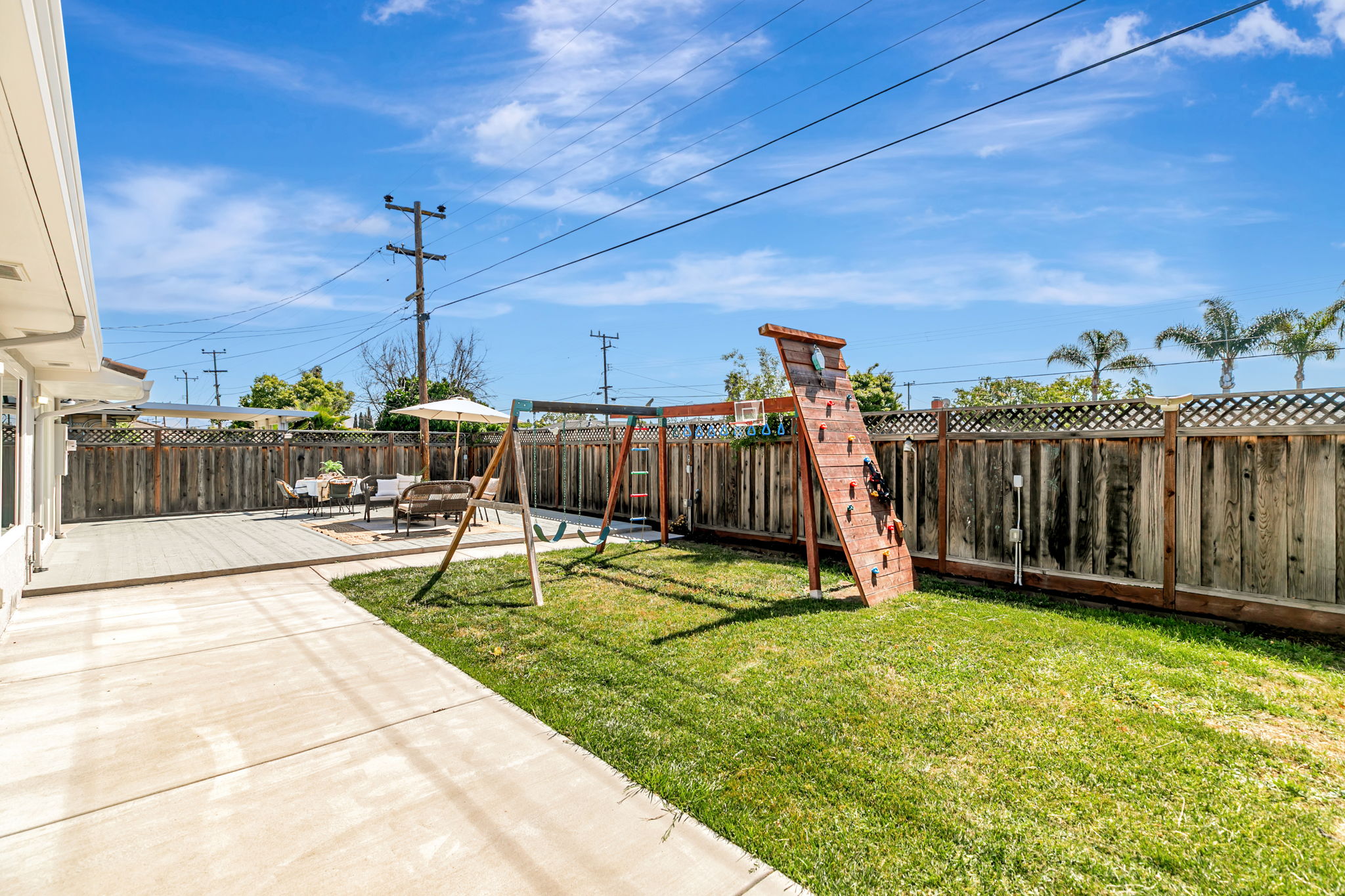 044_5324 Selma Ave