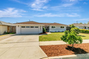 003_5324 Selma Ave