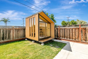 048_5324 Selma Ave