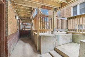 N Francisco Ave G-S0403-021.jpg