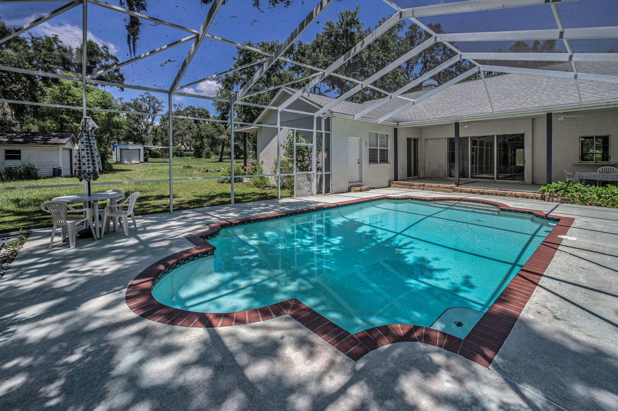 Pool8