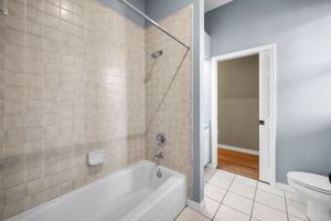 Guest Bathroom2b