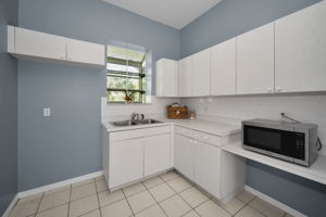 Guest Bedroom3b