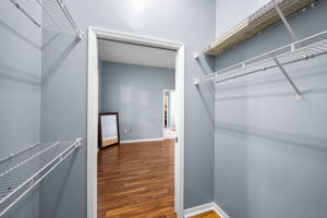 Guest Bedroom3i Closet