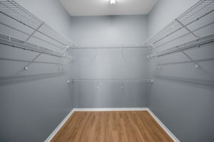 Primary Bedtroom Walk-in Closet1a