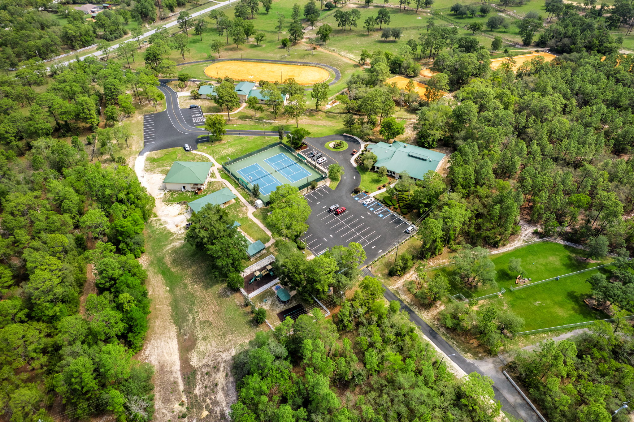 Pine Ridge amenities