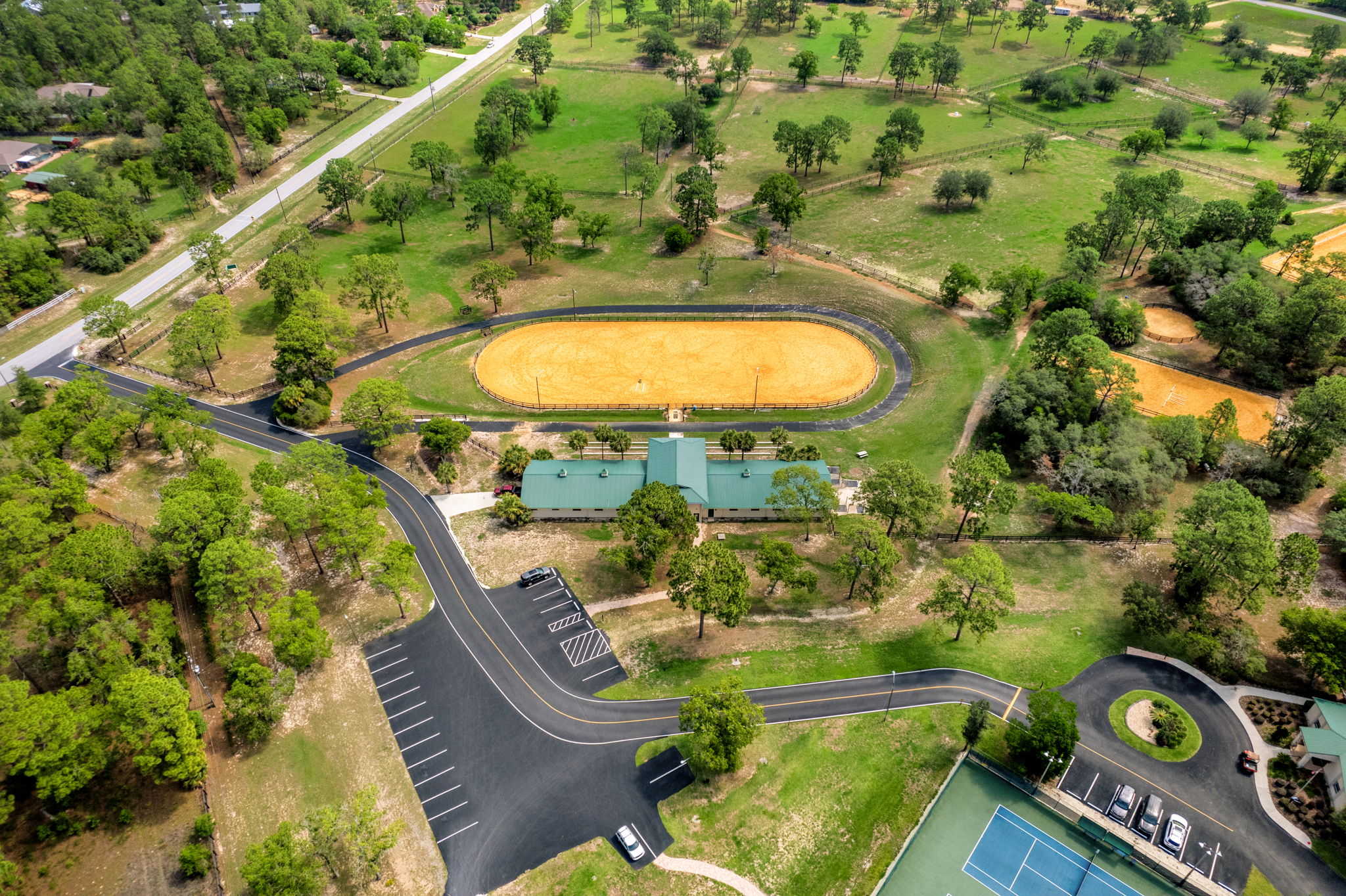 Pine Ridge Equestrian amenities