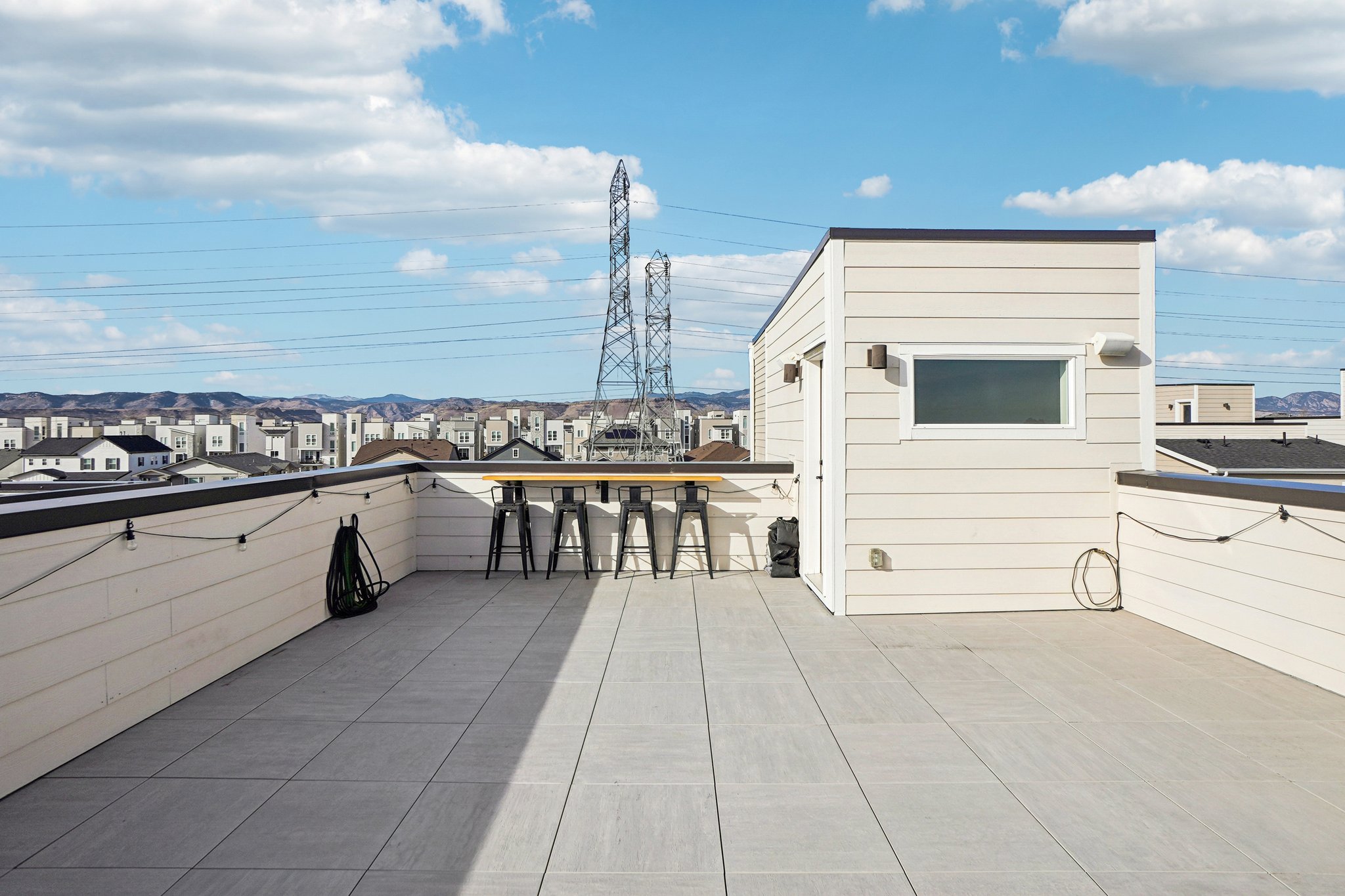 Quail St-L0202-043.jpg