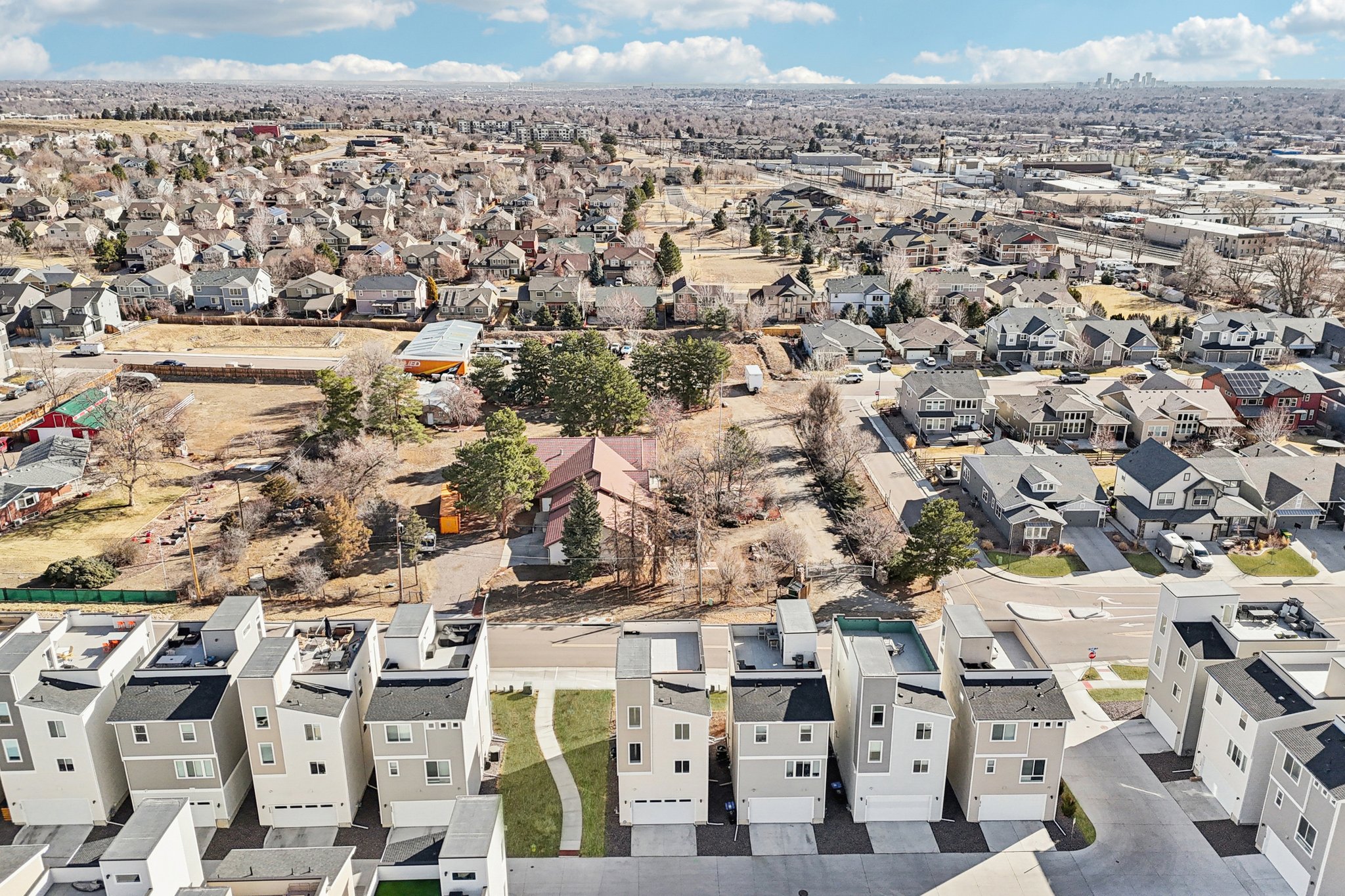 Quail St-L0202-056.jpg