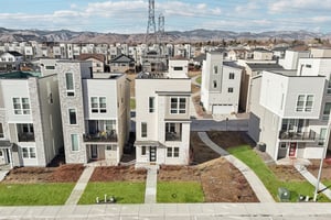 Quail St-L0202-052.jpg