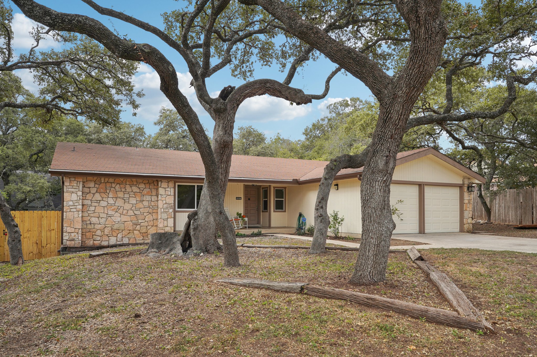 Timber Glade St-S2210-002.jpg