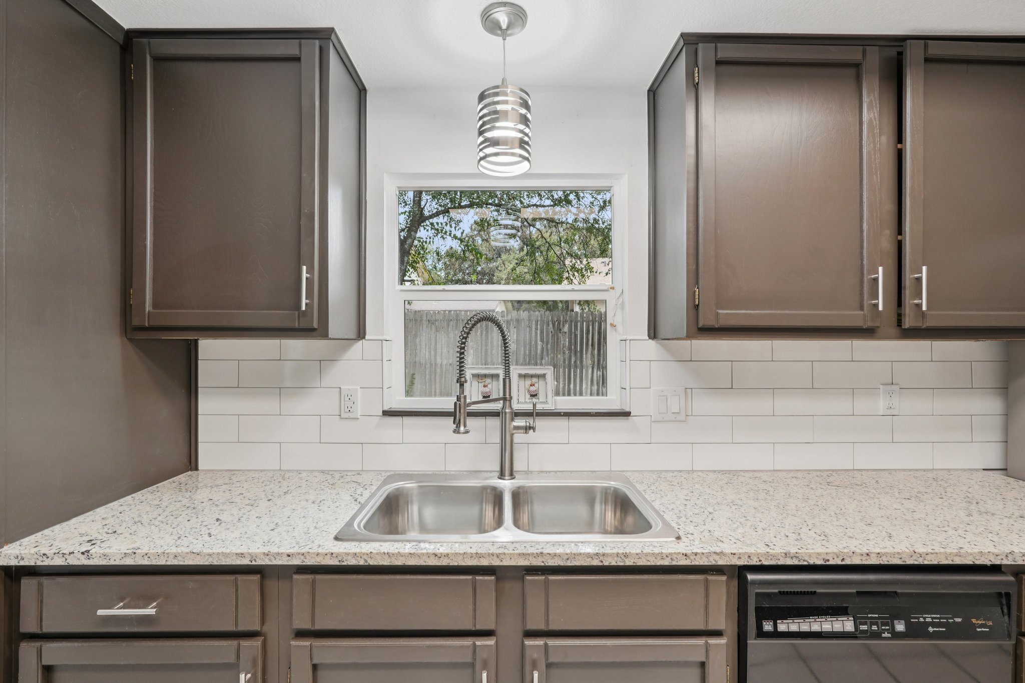 Timber Glade St-S2210-014.jpg