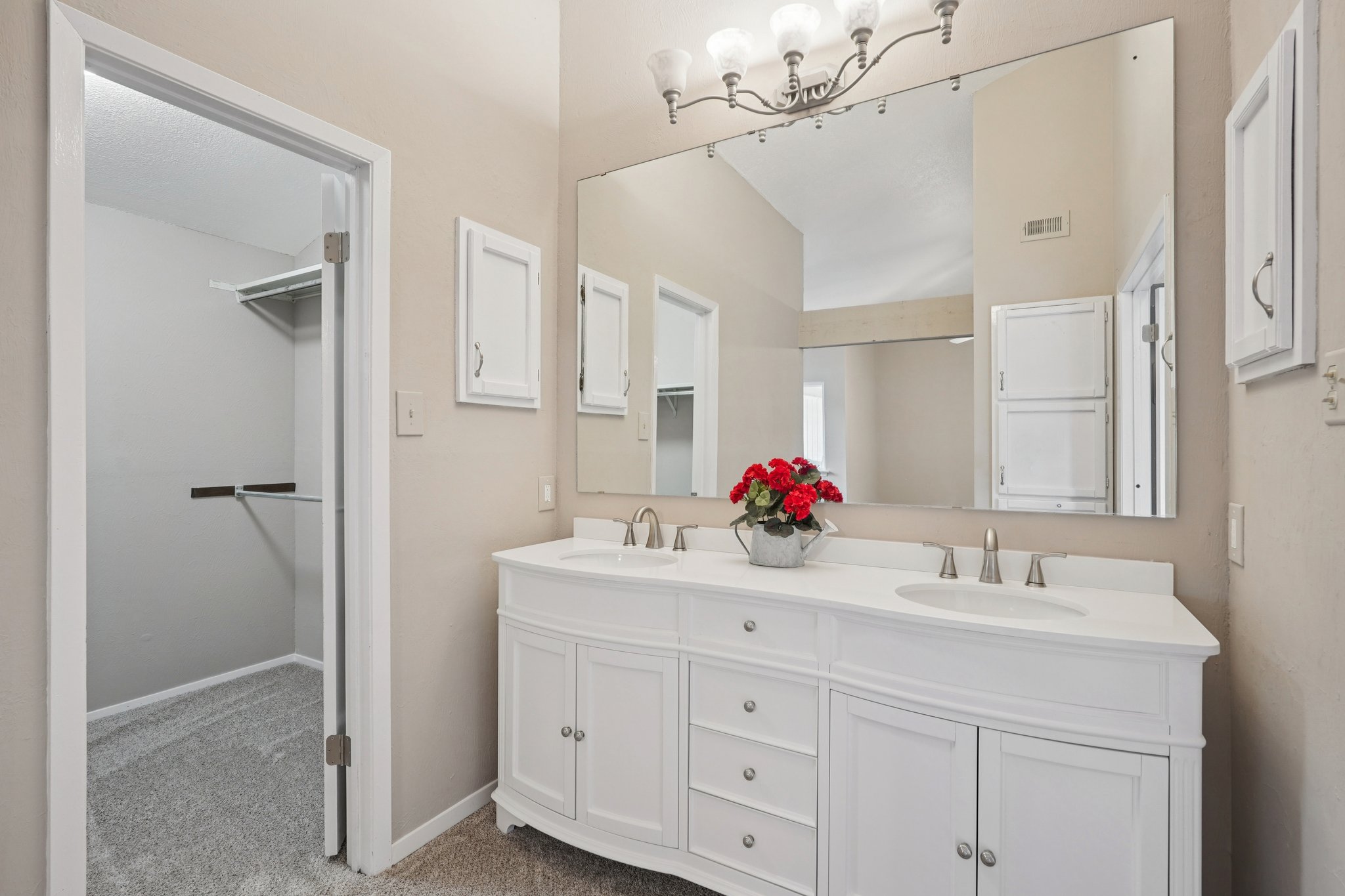 Timber Glade St-S2210-030.jpg