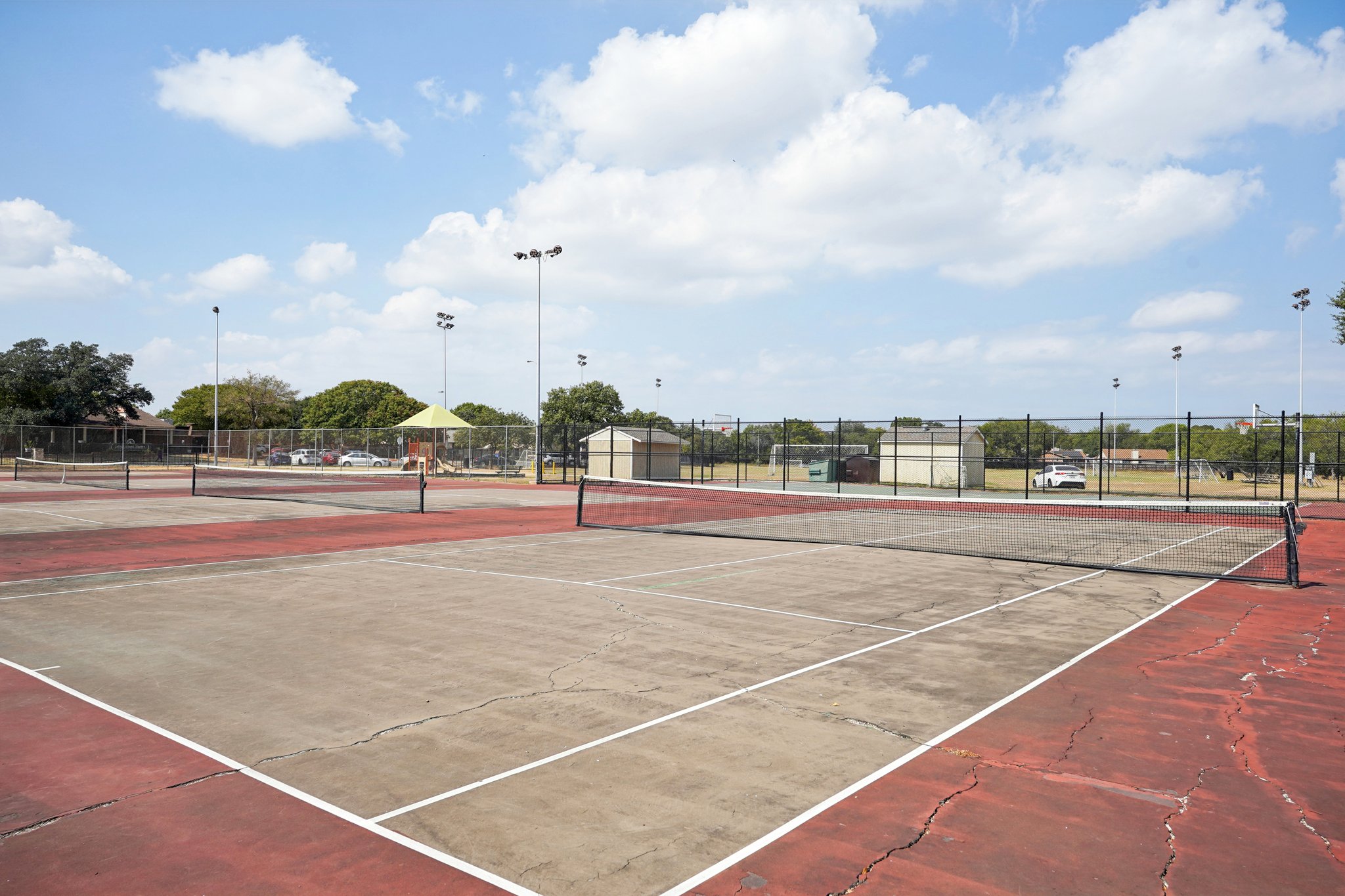 Timber Glade St-2210-909.jpg