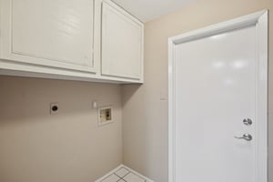 Timber Glade St-S2210-019.jpg