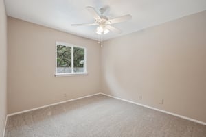 Timber Glade St-S2210-020.jpg