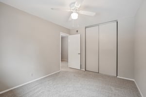 Timber Glade St-S2210-024.jpg