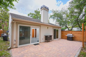 homes-for-sale-in-bryn-mawr-orlando-37