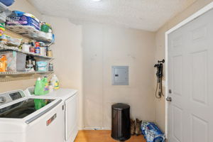  Photo 35
