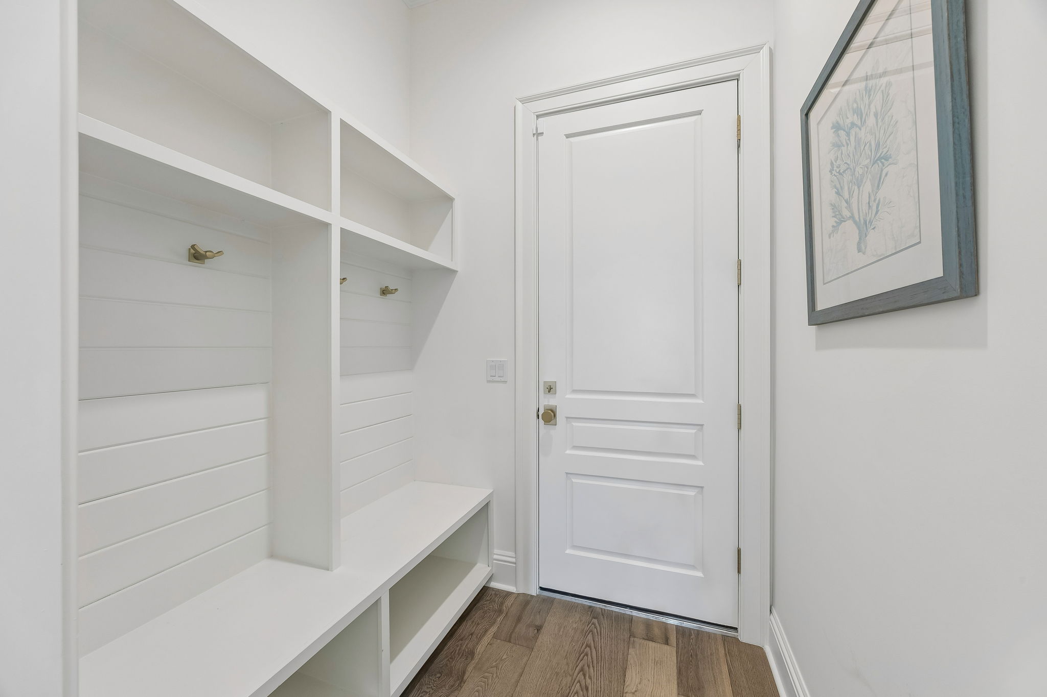 Convenient Drop Zone