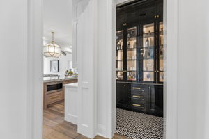 Bar & Butler's Pantry Centrally Located