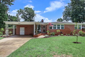 Welcome to 5329 Rollins Avenue