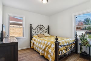 50th Ave-S0811-018.jpg