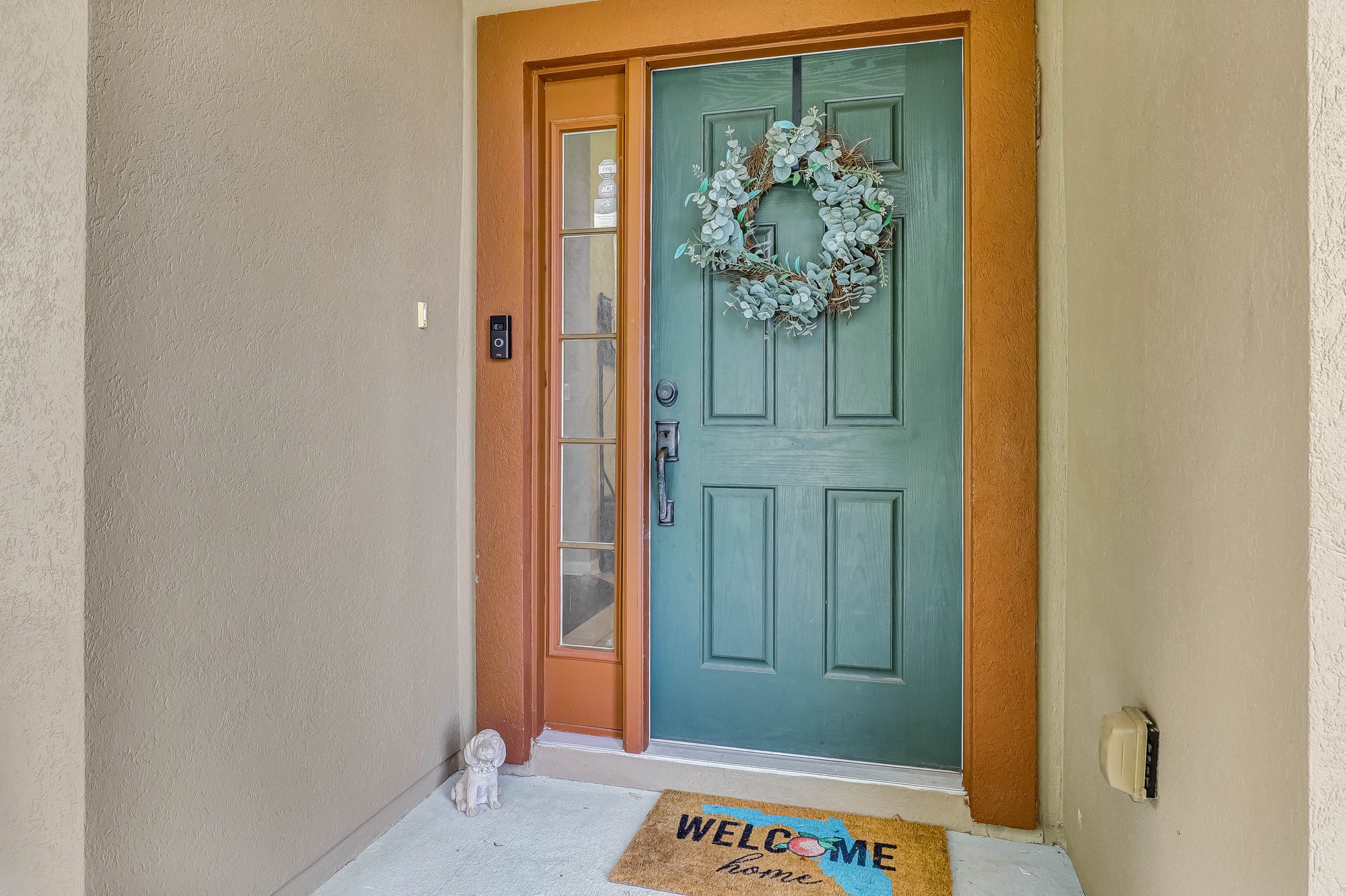 Front Entry Detail
