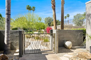 533 Desert W Dr, Rancho Mirage, CA 92270, USA Photo 12