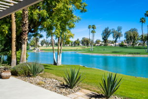 533 Desert W Dr, Rancho Mirage, CA 92270, USA Photo 26