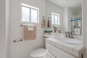  Photo 46