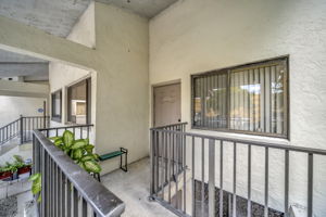 4404 NW 185th St, Miami Gardens, FL 33055, US Photo 2
