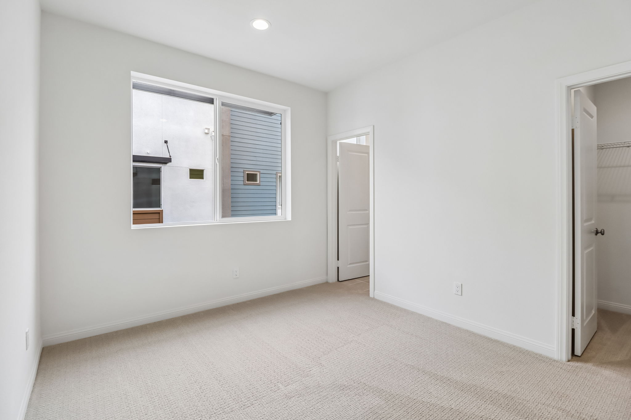 533 Sandstone Ct-021