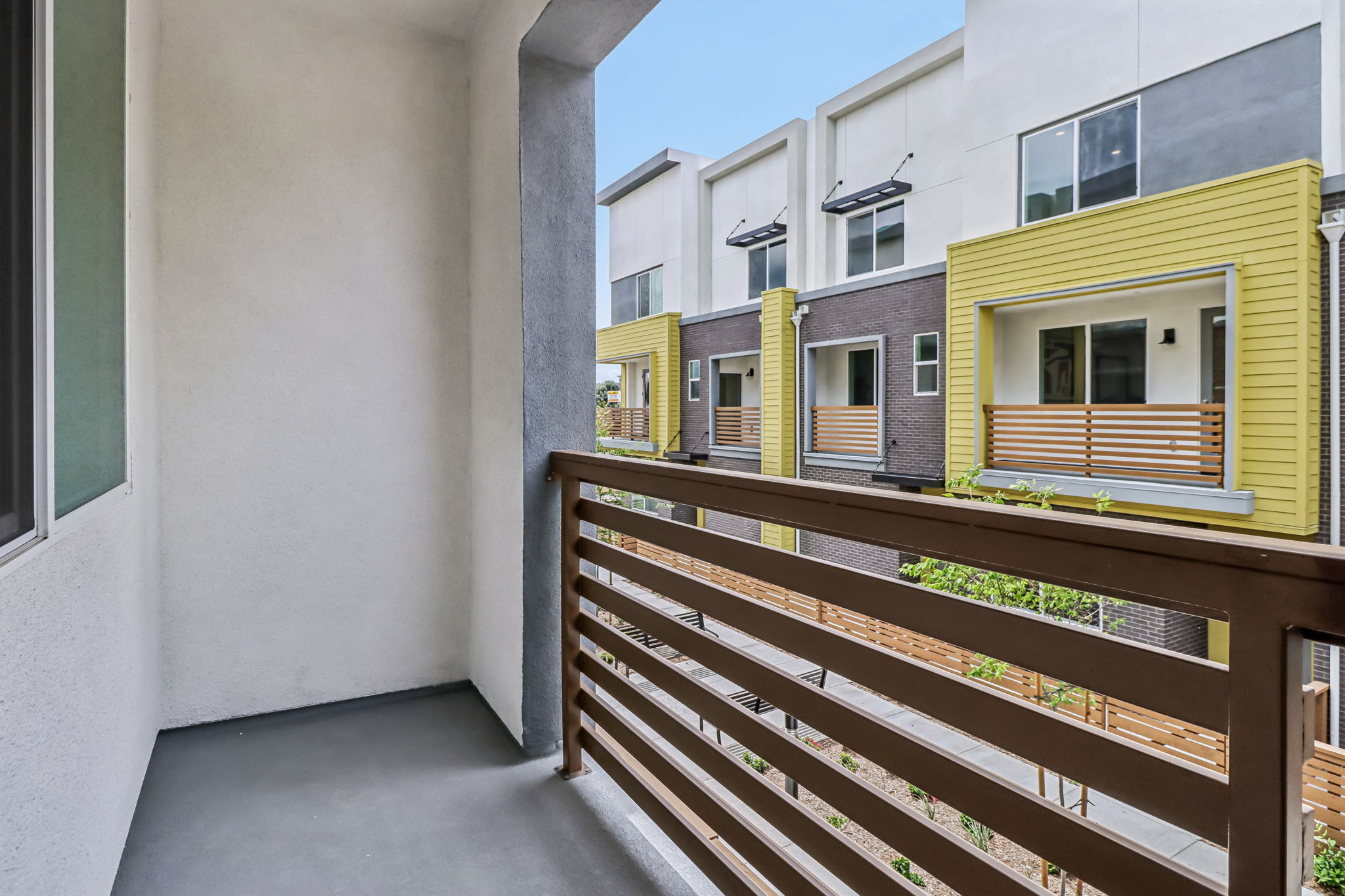 533 Sandstone Ct-034