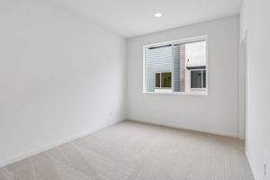 533 Sandstone Ct-020