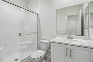 533 Sandstone Ct-025