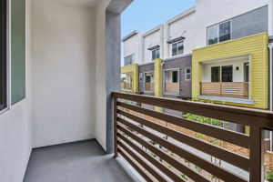 533 Sandstone Ct-034