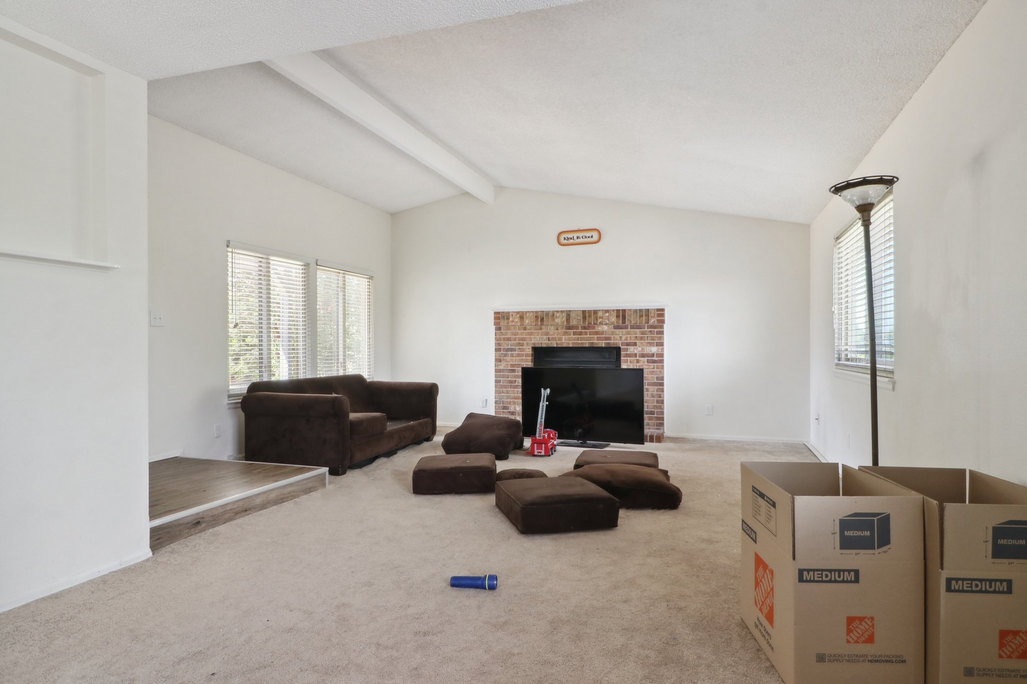 004.jpg