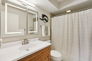 W Windsor Ave 3I-S3009-015.jpg