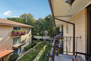W Windsor Ave 3I-S3009-027.jpg