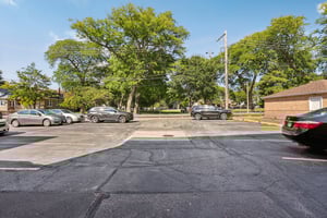 W Windsor Ave 3I-S3009-030.jpg