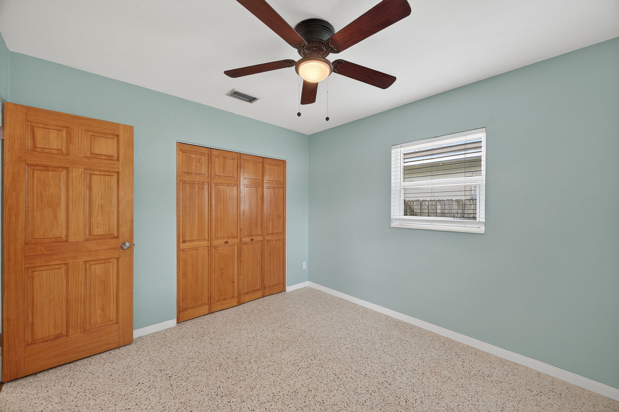 Interiors (26)