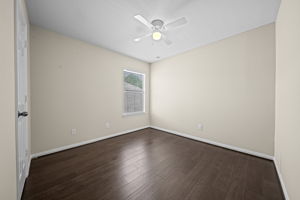  Photo 36