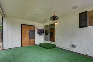  Photo 49