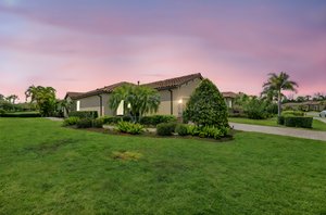 5335 Vacarro Ct_G84A0116 day to dusk.jpeg