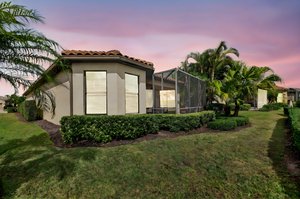 5335 Vacarro Ct_G84A0131 day to dusk.jpeg