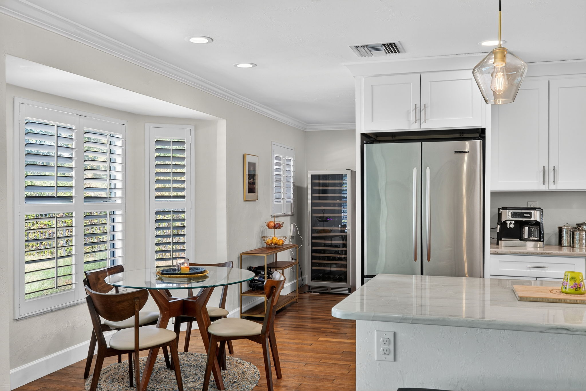 Breakfast Nook 1 of 2