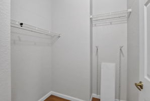  Photo 34