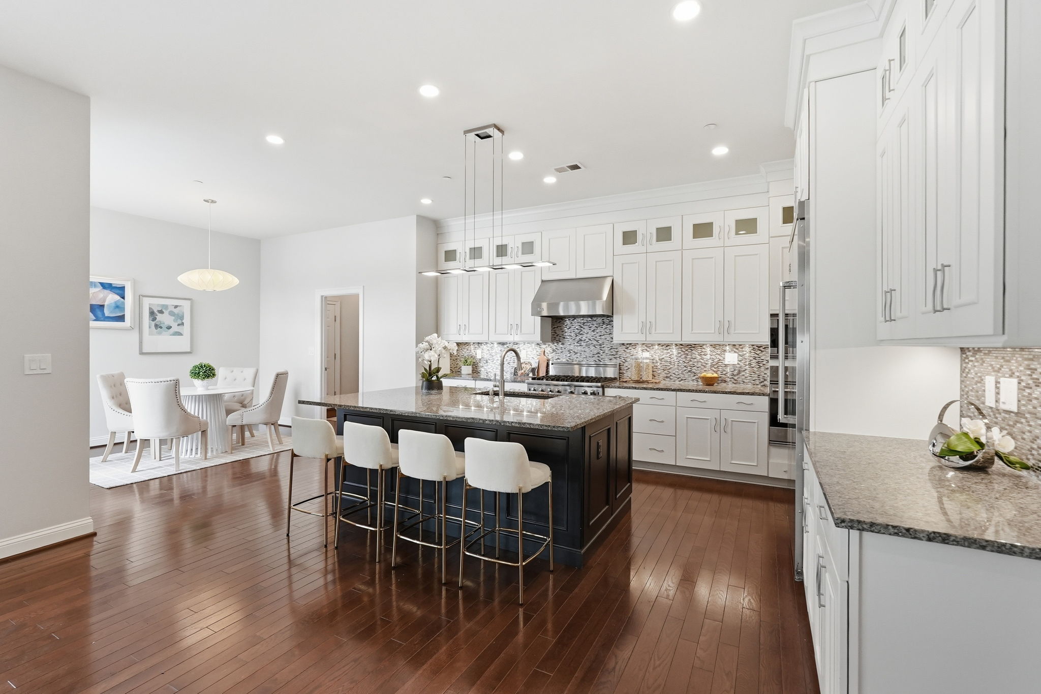 Gourmet Kitchen with Center Island