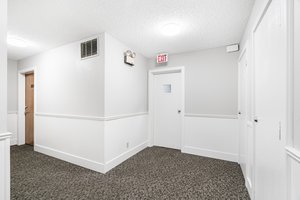  Photo 39